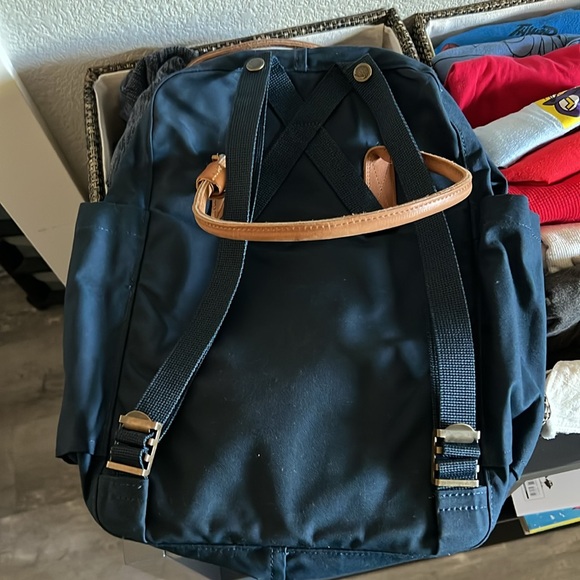 Kånken Backpack - Picture 2 of 3